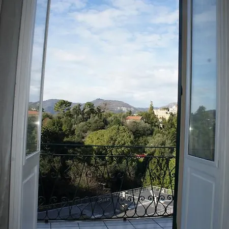 公寓 Casa Auxilium *